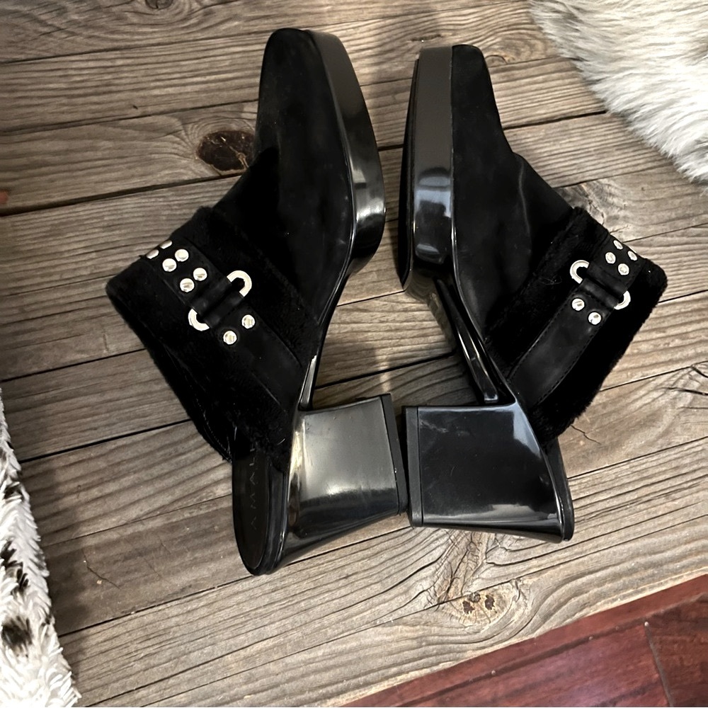 Amalfi Rangoni Black Leather Faux Fur Studded Platform Mule Clog Heel Booties 7